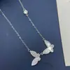 Colar S925 Prata Esterlina Borboleta Dupla Concha Incrustada Zircônia, Pingente Feminino e Simples, Simples, Leve, Luxuoso e Versátil