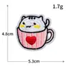 Gato de dibujos animados lindo animal mascota bordado por computadora tela de bordado parche de tela pasta adhesiva termofusible parche para ropa al por mayor