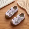 Sandalias para bebé niña, nuevo modelo de verano, zapatos blandos para caminar de bebé, zapatos de princesa cerrados anti-colisión, sandalias para niño pequeño