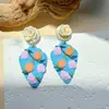Pendientes de Zanahoria de Pascua de Arcilla Suave Pendientes de Flor Hechos a Mano de Nicho de Gama Alta Estilo Bohemio Pendientes Dulces