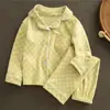 Pijama Infantil Outono e Inverno Novo Estilo Calça de Manga Longa para Meninos Roupa de Casa Roupa Infantil Cardigan de Veludo Alemão Roupa de Casa para Meninas Atacado