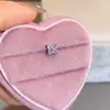 Brilhantes Brincos de Alfinete Reto Trevo de Quatro Folhas Tipo D Aço Titânio 316 Personalidade Versátil Argola para Cartilagem da Orelha com Zircônia Brincos Cuff para Mulheres