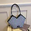 Bolso Grande de Lona Rayada para Mujer 2026 Nuevo Colorido de Moda Bloque de Color Bolso de Hombro Único Bolso de Hombro Popular para Viajes de Primavera/Verano Bolso de Axila