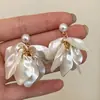 Nuevos Pendientes de Borla de Flor China de Lujo Dulce Elegante de Gama Alta en Acrílico Pendientes de Diseño de Moda Versátiles