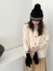 Yaoli~Fiebre Leche Bolas de Pelo Grandes Rayas Sombrero de Punto para Mujer Otoño e Invierno Cálido Lana Suéter Sombrero Coreano