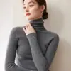 Otoño/Invierno 2026 Nuevo Tejido de Cachemira para Mujer Cuello Alto Ajustado Capa Base Suéter Pulóver de Manga Larga Capa Base