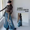 Conjunto de Primavera e Outono para Meninas 2026 Estilo Coreano Casual para Meninas Mais Velhas com Blusa Estampada de Leopardo e Jeans Rasgado