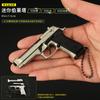 1:3 desmontagem Beretta 92F tamanho pequeno galinha arma modelo liga chaveiro pingente de metal arma de brinquedo 7,5 cm
