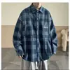 Camisa xadrez retrô de manga comprida para homens, corte solto estilo Hong Kong, camisa xadrez casual versátil para primavera e outono, transfronteiriça