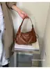 Bolsa Grande Capacidade Retrô Outono e Inverno Feminina 2026 Novo Estilo Moda para o Dia a Dia Bolsa Transversal Bolsa de Ombro Único Bolsa Tote