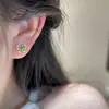 Novos Brincos de Borboleta Verde Oliva para Mulheres, Estilo Fresco e Doce, Design de Nicho, Brincos Suaves para o Dia a Dia, Tendência para Transmissão ao Vivo no Tiktok