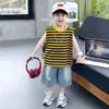 Conjunto de Colete Listrado de Verão para Meninos 2026 Novo Estilo Coreano Roupas Sem Mangas de Verão para Crianças Roupas Infantis Tendência Cool para Bebês