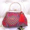 Bolsa de Novia China Moda Nacional Bordada Vintage Borla Portátil Bolsa Cheongsam Concha Roja Bolsa de Boda Bolsa de Noche