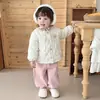 Conjunto de algodón floral de invierno para bebé niña, conjunto de dos piezas engrosado para bebés e infantes, adecuado para usar al aire libre, disponible para envío directo