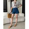 Estilo Favorito de Sinnan: Shorts Jeans de Cintura Alta, Corte Amplo em A, Perna Larga para Figuras Baixas Que Fazem as Pernas Parecerem Mais Longas Sn9003