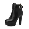 Botas de Cano Curto Grossas Comércio Exterior Botas de Salto Alto Fivela de Cinto 4 Tamanho Grande Botas Estilo Novo Retrô Botas Romanas Mesa de Água Amazon Branco Feminino