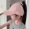 Gorra de Béisbol Linda para Niñas con Visera en Forma de Corazón, Sombrero de Sol de Verano, Se Puede Estilizar como Gorra de Pico con Abertura para Cola de Caballo