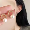Aretes de perla y circonita para mujer, aretes con pasador de plata 925, diseño de nicho, aretes de alta gama y elegantes, suministro de fábrica al por mayor