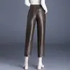 Pantalones Nuevos de Cuero PU para Mujer 2026, Otoño de Cintura Alta Negro Mate con Bolsillos, Modernos y Versátiles, Pantalones Rectos Adelgazantes