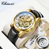 Reloj Dorado con Dragón en Relieve Luz de la Mañana para Hombre, Reloj Mecánico Totalmente Automático Resistente al Agua, Esfera de Dragón Incrustada con Diamantes para Hombre, Reloj de Moda para Personas de Mediana Edad y Mayores