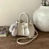 Bolsa Plissada Estilo Coreano para Mulheres Outono e Inverno 2025 Nova Bolsa de Ombro Nicho para o Dia a Dia Bolsa Transversal Retro Fashion