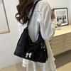 2026 Nuevo Estilo Coreano Verano Personalizado Casual Bolso de Hombro Cruzado de Gran Capacidad Mochila Simple de Nicho Venta al por Mayor