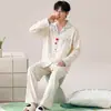 Cárdigan largo de manga larga y pantalón largo para hombre al por mayor, pijama de algodón puro, ropa de casa casual de dibujos animados para otoño, conjunto de dos piezas
