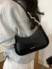 Bolsa de Lona Versátil de Moda Estilo Coreano Nueva para Verano 2025 con un Toque de Alta Gama Inspirado en Chanel, Bolso de Hombro y Cruzado para Mujer de Piel Sintética Suave