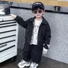 Chaqueta de Trabajo para Niños Otoño 2026 Estilo Nuevo Top de Cuadros Patchwork Holgado Elegante para Niños Chaqueta Genial para Bebé
