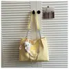 Bolsa tote de grande capacidade para estudantes, adequada para a aula e o trajeto, design de nicho estiloso, bolsa de ombro casual