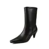Botas de media pantorrilla para mujer hechas de piel de vaca de primera calidad, nuevo estilo otoño e invierno, botas slip-on de cuero genuino con punta cuadrada pequeña y tacón alto, botas de chimenea para mujer