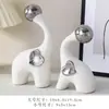 Adornos, Adornos para Gabinete de Vino, Elefante Jugando con Pelota, Accesorios para el Hogar, Mobiliario Moderno Sencillo, Iluminación Creativa de Lujo Sencillo para Sala de Estar