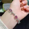 Pulsera de Alejandrita Cambia de Verde a Verde Azulado a la Luz del Sol y de Rojo a Rojo Púrpura bajo Luz Incandescente