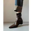Botas Finas Que Aumentam a Altura Sixwoo para o Dia a Dia 4,5cm Bico Fino Couro Macio Botas Elásticas com Zíper Traseiro Botas de Salto Novo