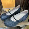 Novos Sapatos Estilo Chinês para Mulheres, Sapatilhas de Salto Grosso, Sapatos Cheongsam de Outono, Novo Estilo 2025 com Saia de Rosto de Cavalo, Saltos Altos Versáteis