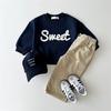 Roupas Infantis Outono Novo Estilo Suéter com Letra para Crianças Estilo Coreano Versátil Suéter Largo para Meninos Roupas Infantis