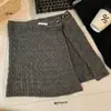 Falda de Punto de Lana con Botones Estilo Coreano para Mujer, Nueva Moda Otoño e Invierno, Versátil, Elegante, Cálida, Falda Media para Superponer