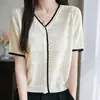 Cardigan de tricô de seda gelada com decote V e renda, novo estilo de verão, design fino, versátil, modelador, top vazado para mulheres
