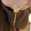 Collar Serpiente Espiritual y Mariposa para Mujer Lujo Ligero Vintage Borla Serpiente Espiritual Mariposa Cadena Clavícula 2025 Año de la Serpiente Nuevo Serpiente del Zodíaco