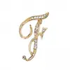 Temperamento de comercio exterior europeo y americano 26 broches de letras inglesas femenina diamante personalidad Joker moda corsage pin masculino accesorios