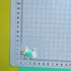 Acessórios de cachorrinho de desenho animado com estampa fofa novos de primavera e verão, adereços de cabeça DIY, capa de celular, sapatos com buraco decorativo no atacado