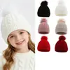 La nueva colección de otoño/invierno más vendida de Amazon: gorro de punto para niños con un pequeño patrón de trenza, perfecto para actividades al aire libre, proporcionando calidez y protección contra el viento