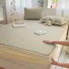 Nuevo Protector de Colchón Acolchado de Gasa de Tres Capas Pieza Única para Colchón Simmons, Adecuado para Camas de Dormitorio Estudiantil, Universal para Todas las Estaciones