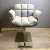 Silla de barbería de celebridades de Internet, moderna y sencilla, silla de barbería gruesa, silla giratoria elevable, silla de peluquero.