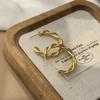 Pendientes de Aro Dorados de Diseño Nicho Otoño e Invierno Pendientes Elegantes Tendencia Celebridad de Internet Pendientes Elegantes Simples