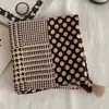 Bufanda de Seda Estilo Old Money Vintage Combinada con Camisa Decorativa, Pañuelo Cuadrado de Algodón para Mujer, Protección para el Cuello, Corbata de Cuello, Bufanda de Cuello con Colgante de Borla