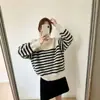 Suéter de punto a rayas de bloques de color retro estilo coreano para mujer, nueva colección otoño/invierno, suéter de cuello redondo, top moderno y versátil
