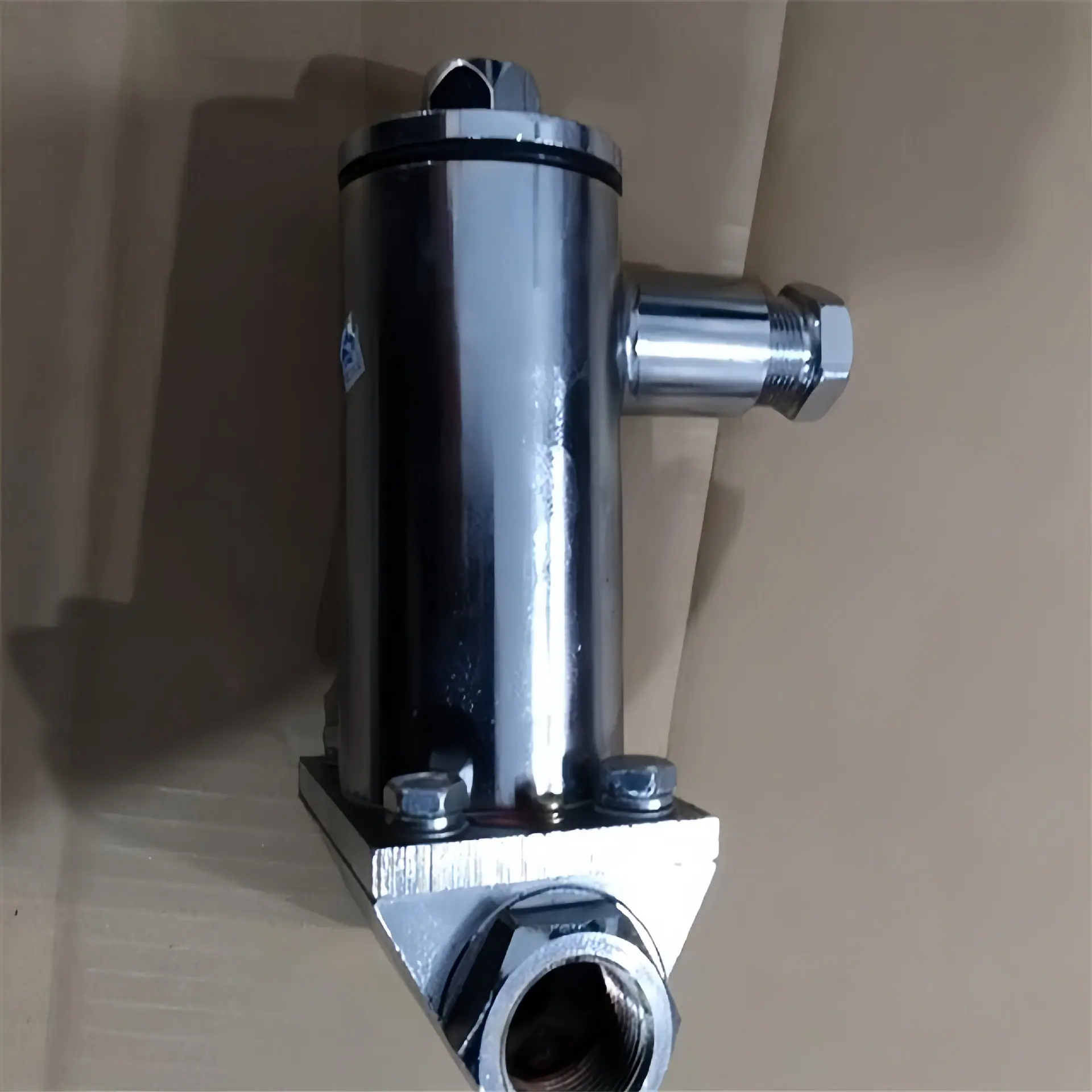 1矿用隔爆型电磁阀.jpg