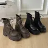 Botas Martin de plataforma alta para mujeres petite, nuevas botas cortas versátiles estilo británico 2026, botas de temporada modernas y geniales