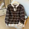 Top de punto de manga larga con cuello de lazo a rayas, nueva moda femenina otoño 2026, estilo coreano, bloques de color, holgado, rejuvenecedor, suave y moderno